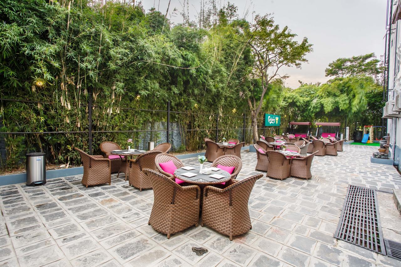 Royal Empire Boutique Hotel Катманду Экстерьер фото