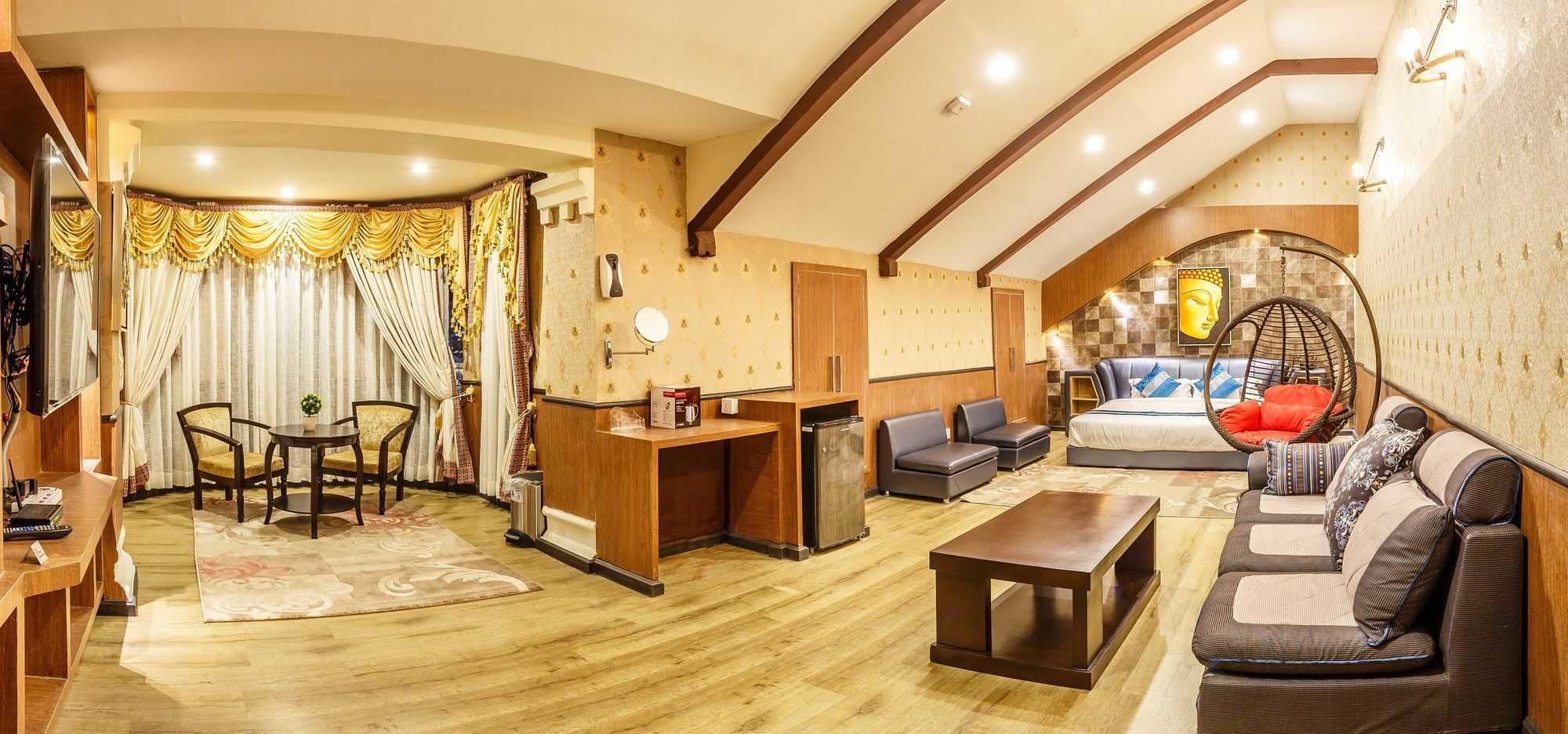Royal Empire Boutique Hotel Катманду Экстерьер фото